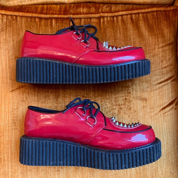 Demonia Red Heart Cut Out Platform Creeper! - Picture 4 of 6